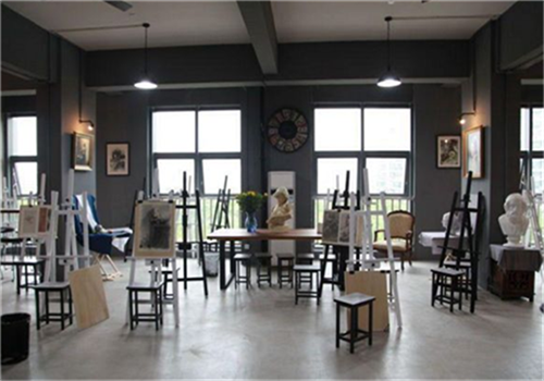 �Ʋʻ��ҡ��������������������쿴����������ΪĿ�ĵ������������ء�