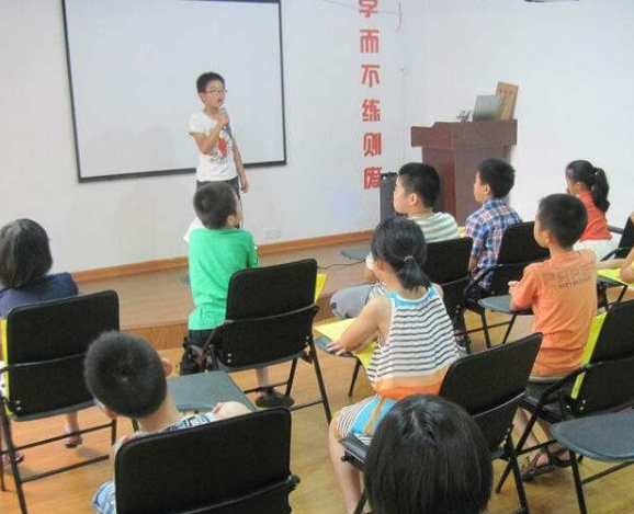 ������¡���ͨ��ȫ�湹�����ٶ���ͨ����̸����ѵ�����Ŀ�ѧ��ϵ