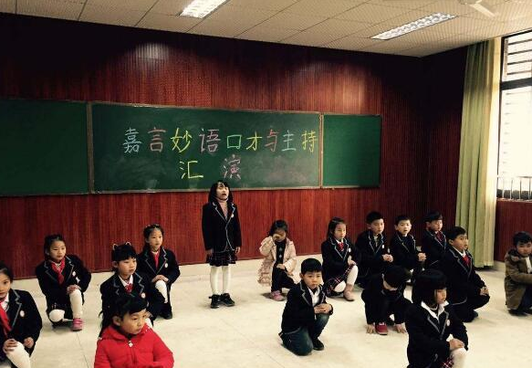 ���������רע�ٶ�̸����ѵ���о��Լ�̸��α���Ʒ�з�