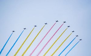 ��ף����100�������ĵ���ᾫѡ����5ƪ