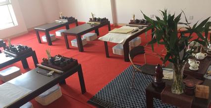 ���Թ�ѧ�ݼ���