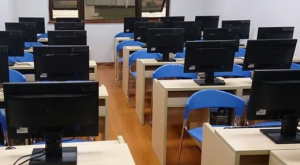 �Ա���Ӫ����ʵ����ѵ