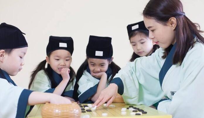 ��ѩ���׶���ѧ����