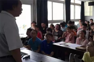 ����ի����