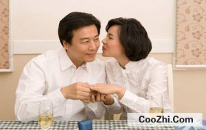 �й�����Ϊʲôϲ���ձ�Ů��