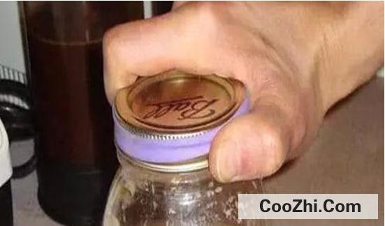 ����ͨ�ÿ�ƿ�ǵ�С����