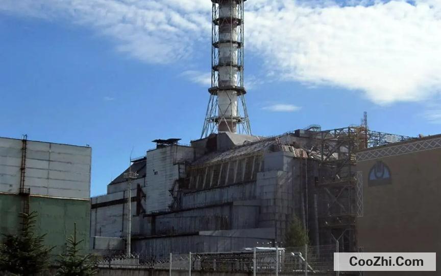 Ϊʲô�˵�վ�������ں���